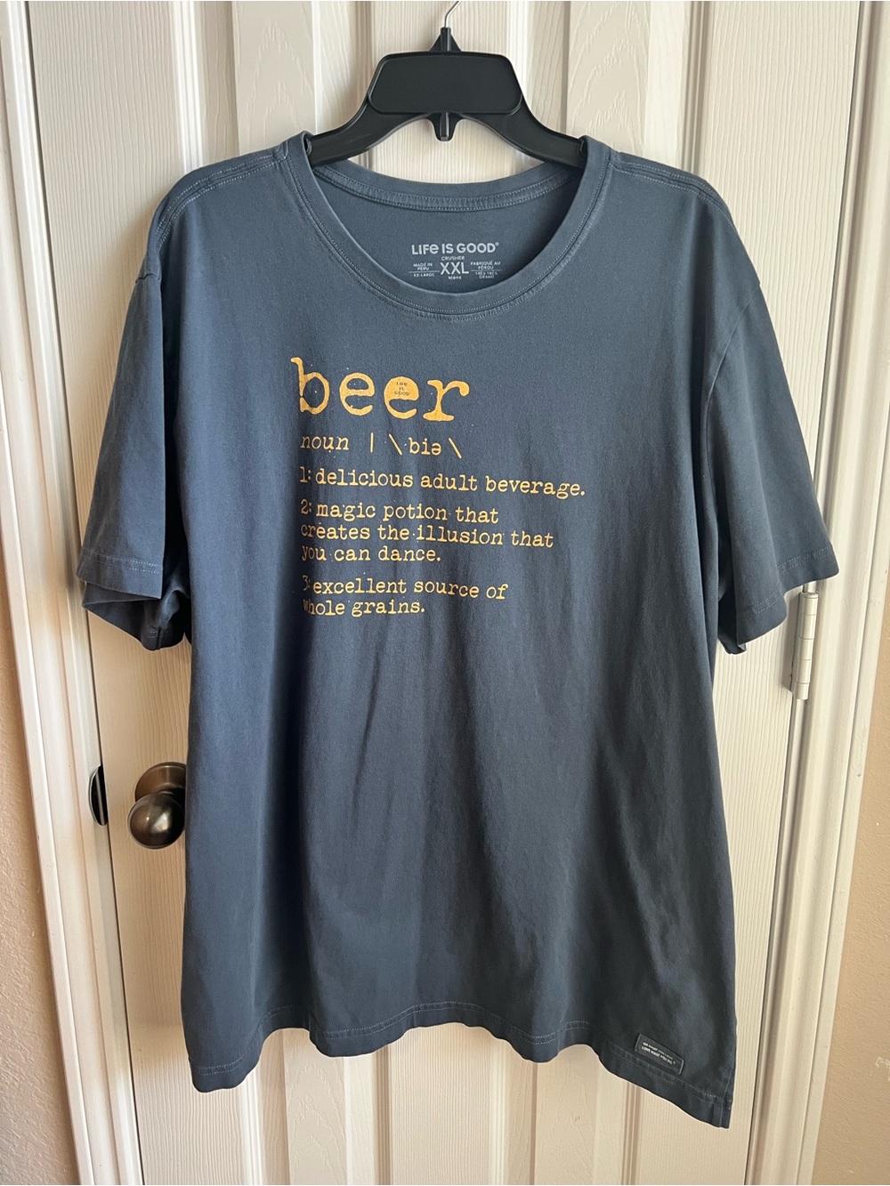 Life Is Good Men's Navy Blue Graphic 'Beer' Short-Sleeve Tee